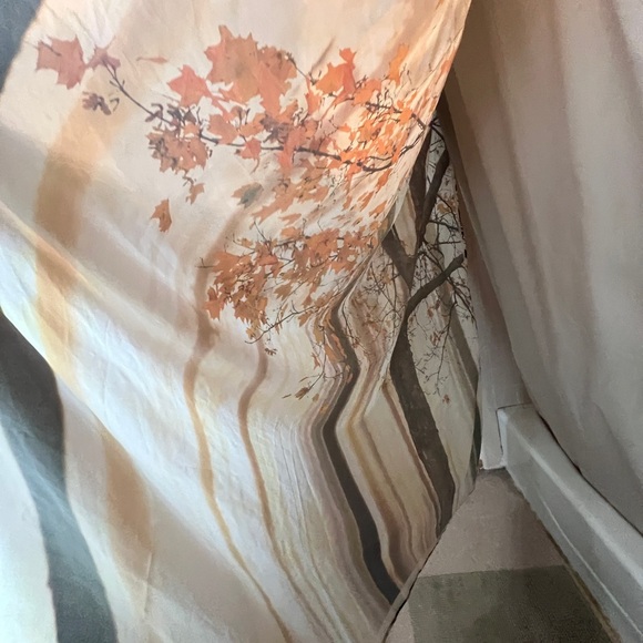 Fall shower curtain - Picture 4 of 4